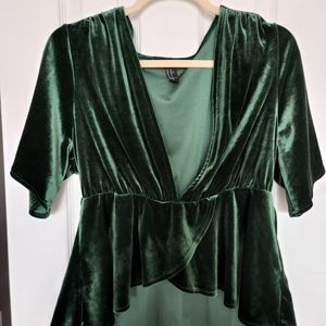 Forever 21 crushed velvet tunic emerald green